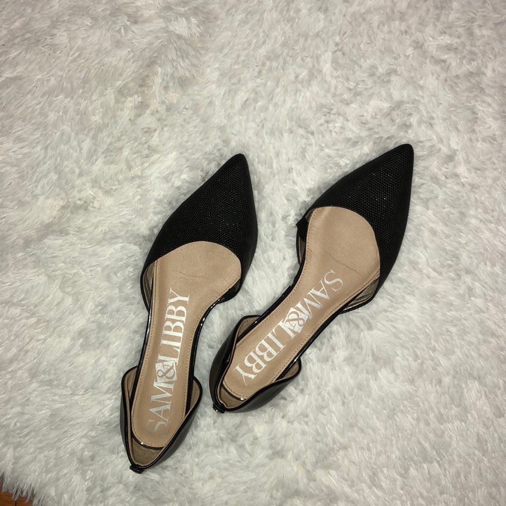 Pointed Flats